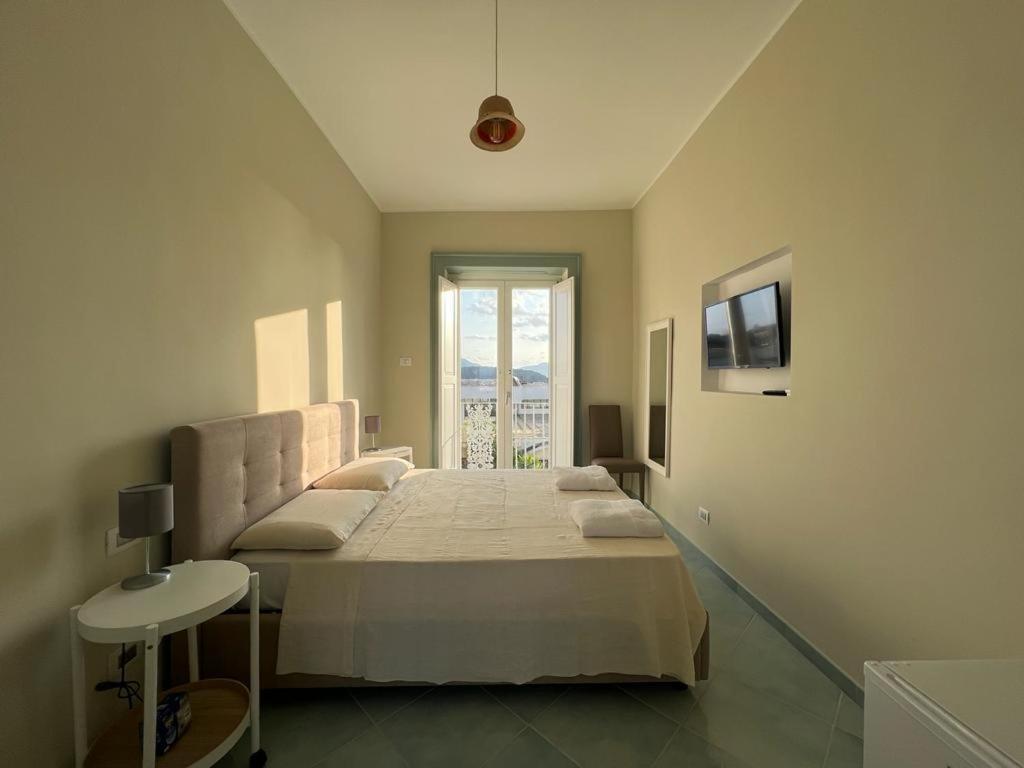 Hotel Palazzo Palumbo Procida Exterior foto